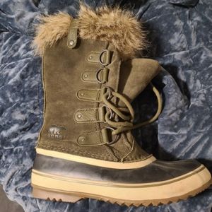 Sorel winter boots